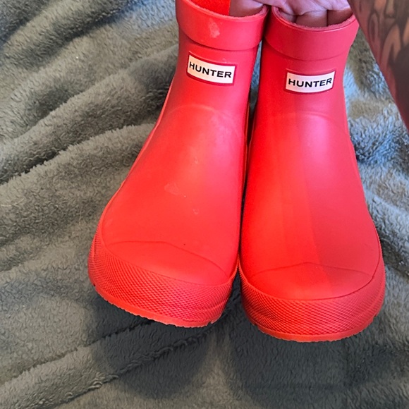 PRICE FIRM NO OFFERS Hunter Women’s  Bright Red Rain Boots - Picture 14 of 14